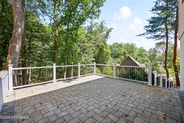 169 Pelican Road, Middletown, NJ 07748