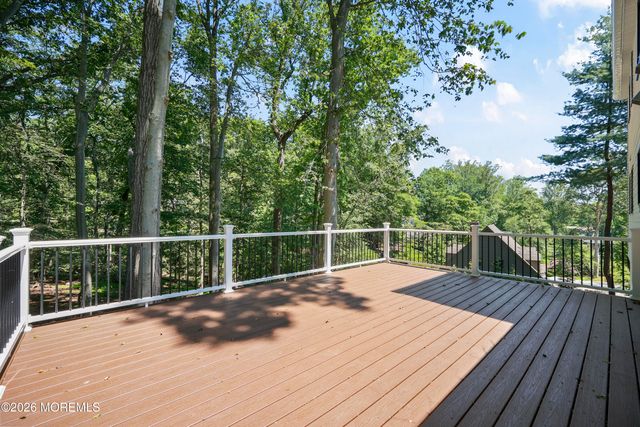 169 Pelican Road, Middletown, NJ 07748