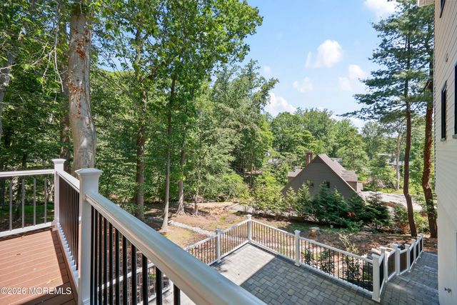169 Pelican Road, Middletown, NJ 07748