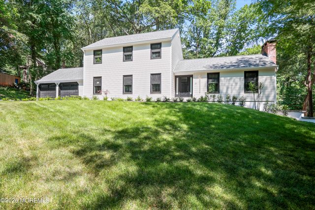 169 Pelican Road, Middletown, NJ 07748