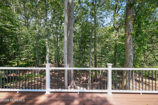 169 Pelican Road, Middletown, NJ 07748