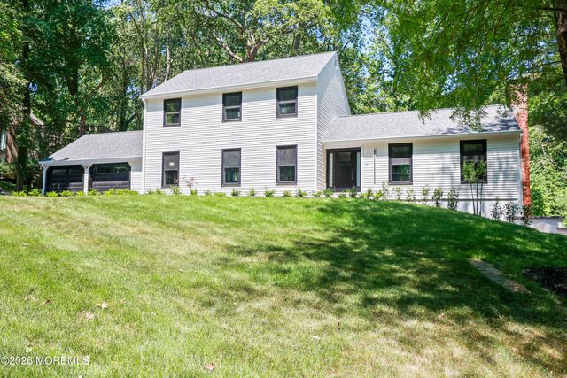 169 Pelican Road, Middletown, NJ 07748