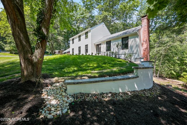 169 Pelican Road, Middletown, NJ 07748