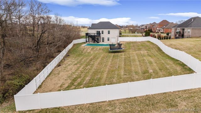 8002 Shady View Drive, Charlestown, IN 47111
