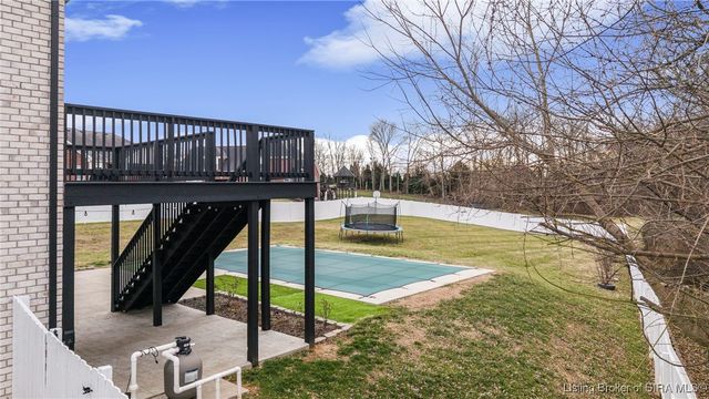 8002 Shady View Drive, Charlestown, IN 47111