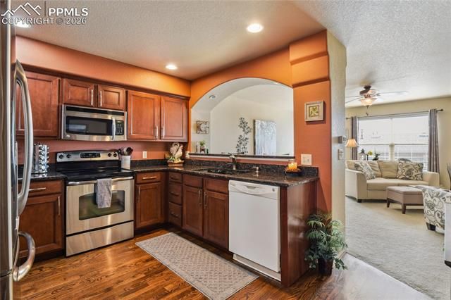3757 Homestead Mesa Heights, Colorado Springs, CO 80917
