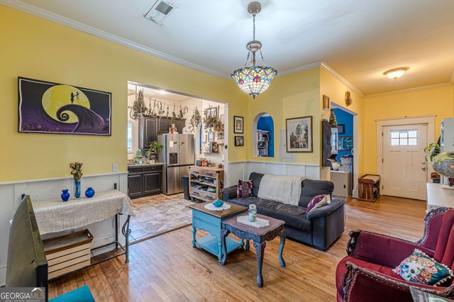 3030 Semmes Street, East Point, GA 30344