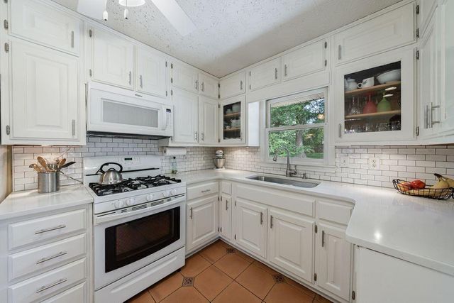 3060 Wilson Road, Decatur, GA 30033