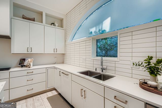 2246 Virginia Place NE, Atlanta, GA 30305