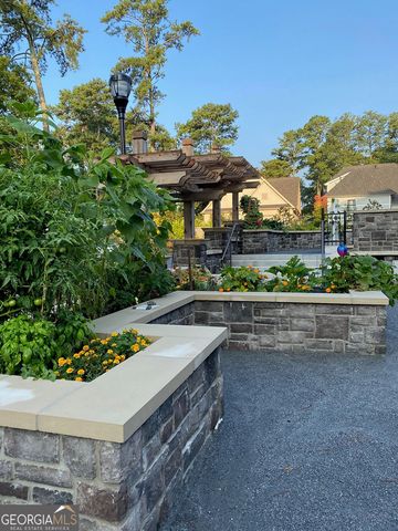 2246 Virginia Place NE, Atlanta, GA 30305