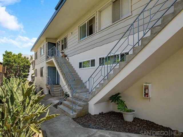 375 Rosecrans Street, San Diego, CA 92106
