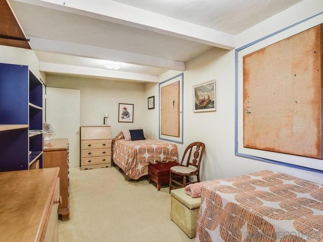 375 Rosecrans Street, San Diego, CA 92106