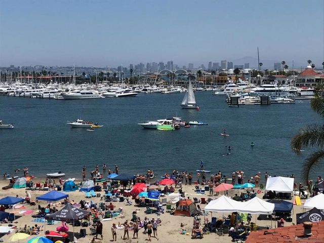 375 Rosecrans Street, San Diego, CA 92106