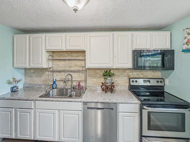 126 Idlewood Drive, Covington, KY 41017