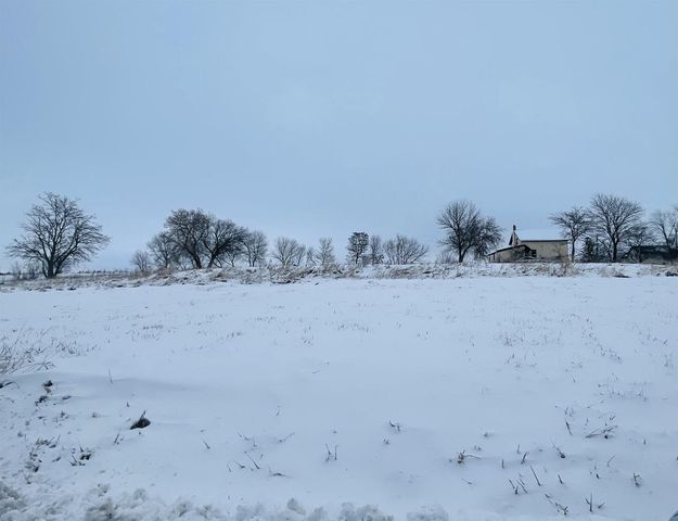 W3282 COUNTY B, Hilbert, WI 54129