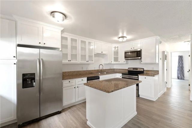 3365 Santa Fe 20, Long Beach, CA 90810