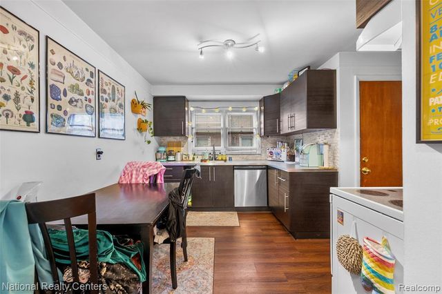 1109 Catalpa Drive, Royal Oak, MI 48067