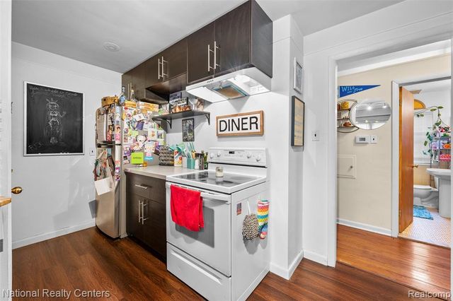 1109 Catalpa Drive, Royal Oak, MI 48067