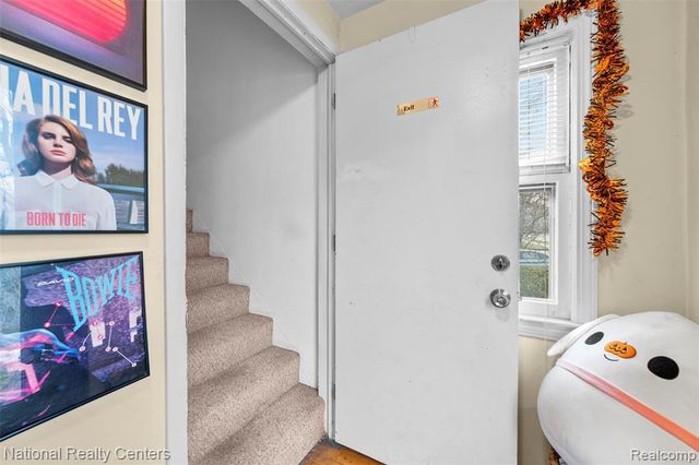 1109 Catalpa Drive, Royal Oak, MI 48067