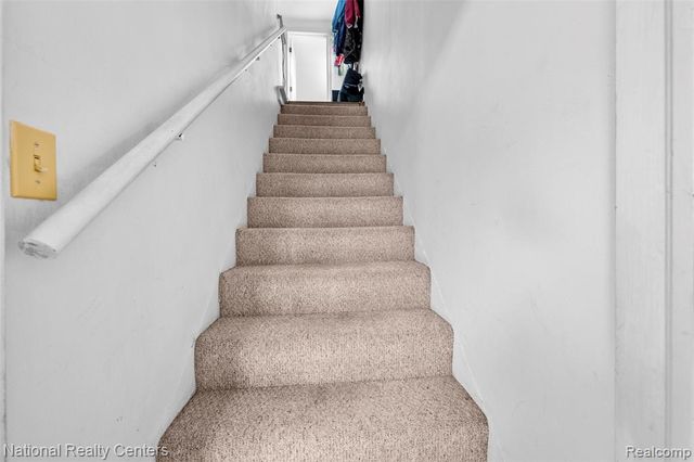 1109 Catalpa Drive, Royal Oak, MI 48067