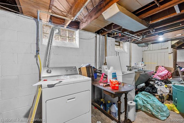 1109 Catalpa Drive, Royal Oak, MI 48067