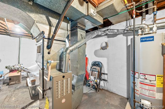 1109 Catalpa Drive, Royal Oak, MI 48067