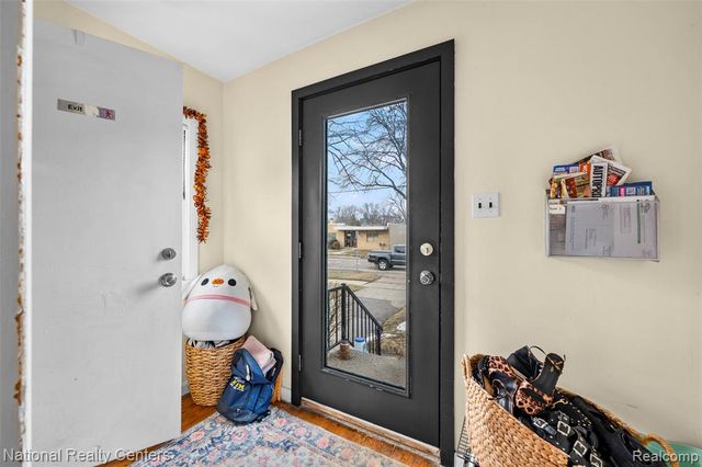 1109 Catalpa Drive, Royal Oak, MI 48067