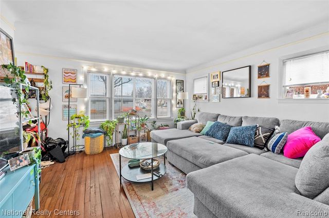 1109 Catalpa Drive, Royal Oak, MI 48067