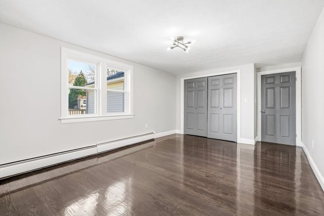 408 Teaticket Hwy, Falmouth, MA 02536