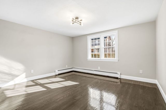 408 Teaticket Hwy, Falmouth, MA 02536