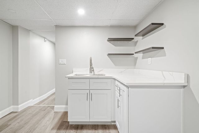 408 Teaticket Hwy, Falmouth, MA 02536