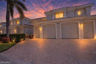 8471 Southbridge DR 4, Estero, FL 33967