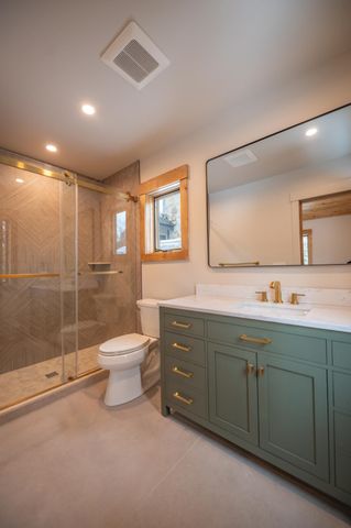 4 Breezy Way, Dover, VT 05356