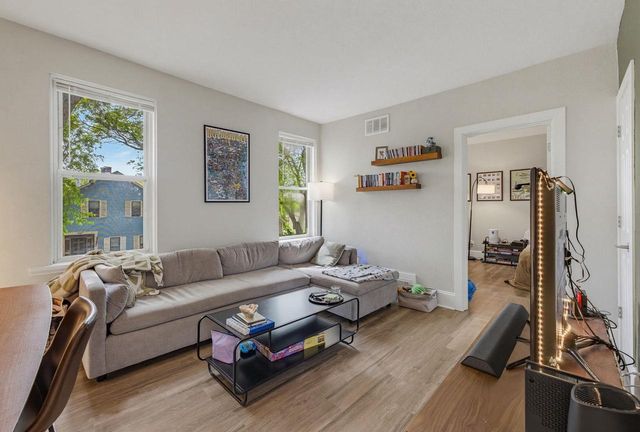 2436 S Wentworth Avenue, Milwaukee, WI 53207