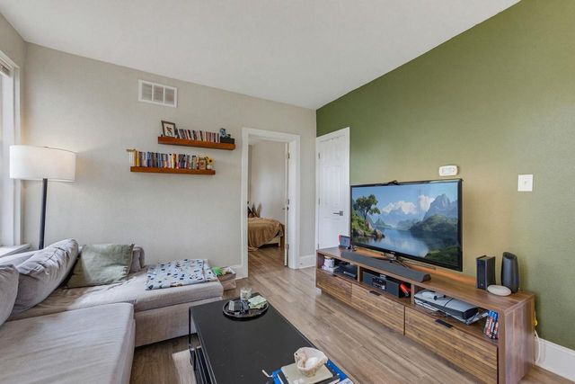 2436 S Wentworth Avenue, Milwaukee, WI 53207
