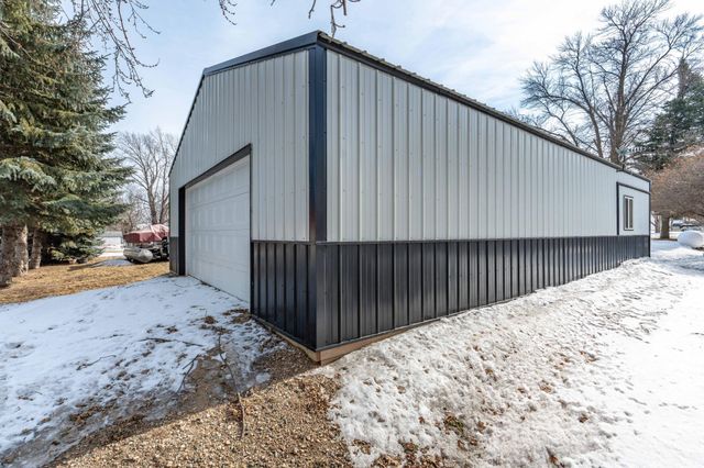 110 S Niggeler Street, Elizabeth, MN 56533