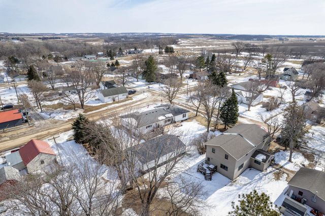 110 S Niggeler Street, Elizabeth, MN 56533