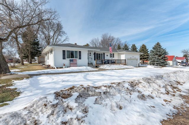 110 S Niggeler Street, Elizabeth, MN 56533