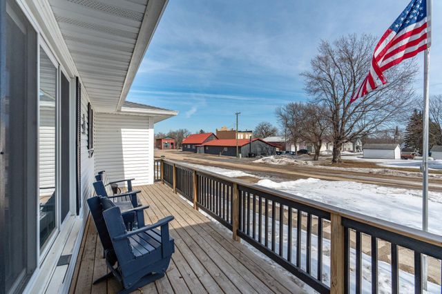 110 S Niggeler Street, Elizabeth, MN 56533