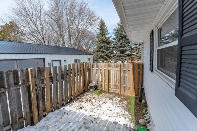 110 S Niggeler Street, Elizabeth, MN 56533