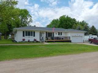 110 S Niggeler Street, Elizabeth, MN 56533