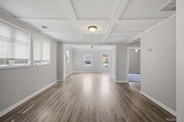 5921 Oldham Street, Taylor, MI 48180
