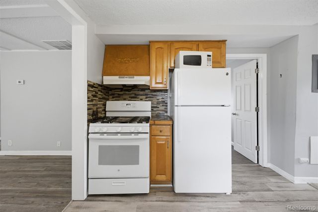 5921 Oldham Street, Taylor, MI 48180