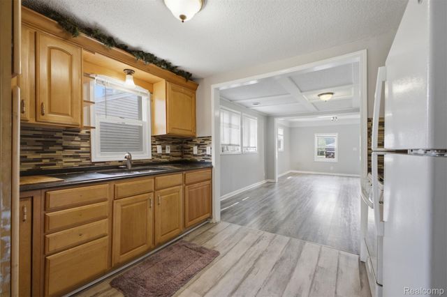 5921 Oldham Street, Taylor, MI 48180