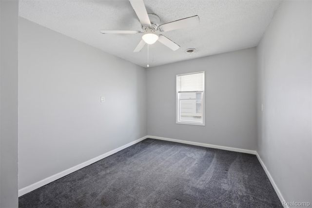 5921 Oldham Street, Taylor, MI 48180