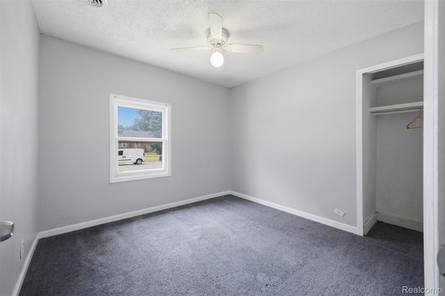 5921 Oldham Street, Taylor, MI 48180