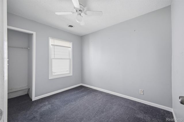5921 Oldham Street, Taylor, MI 48180