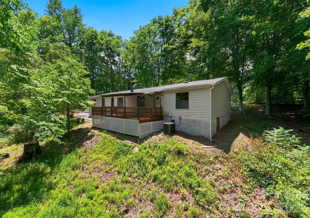 4944 Largo Court, Conover, NC 28613