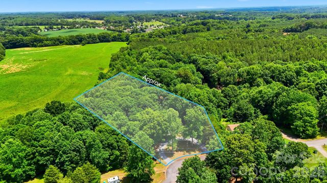 4944 Largo Court, Conover, NC 28613