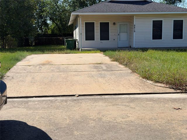 9819 Alcanterra Drive Drive, Houston, TX 77078